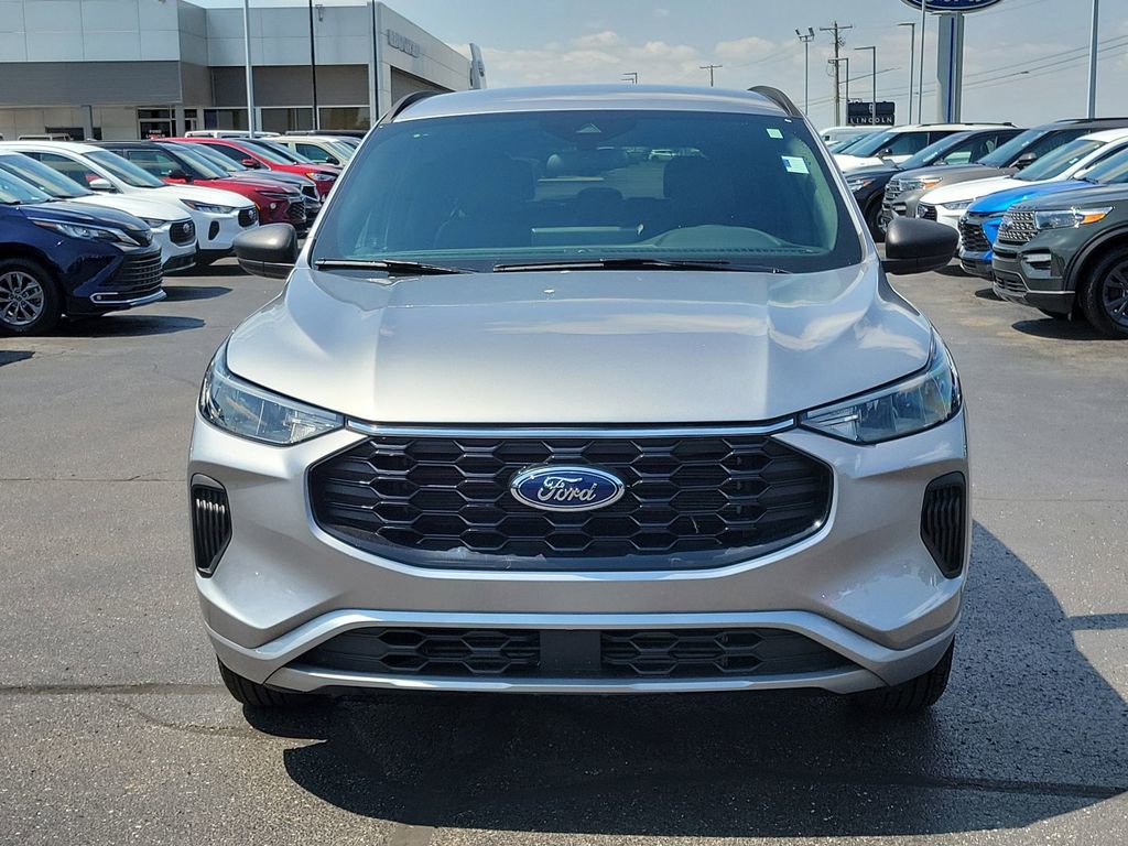Certified 2023 Ford Escape ST-Line w/ Tech Pack #1 image 2