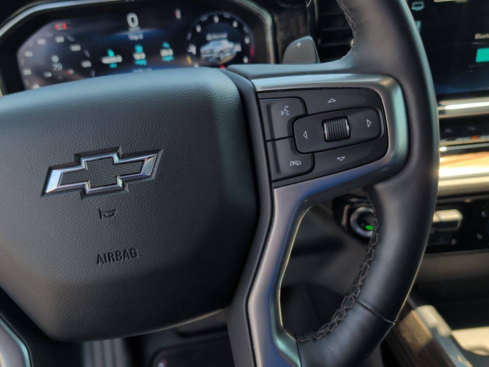 Used 2025 Chevrolet Silverado 1500 RST AWD/4WD image 20