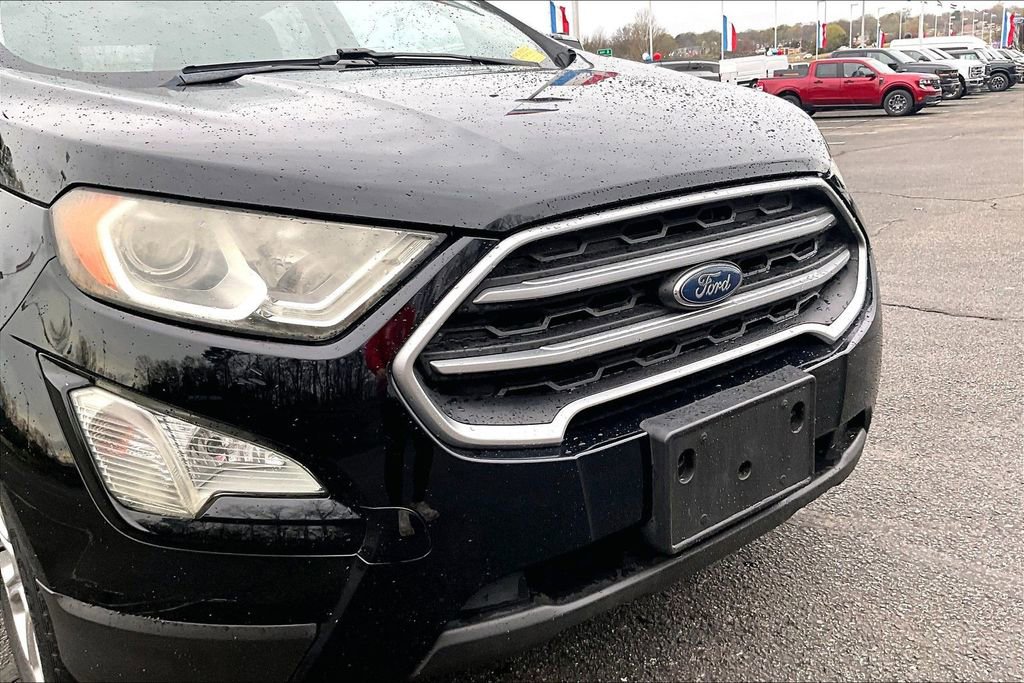 Used 2018 Ford EcoSport SE image 5