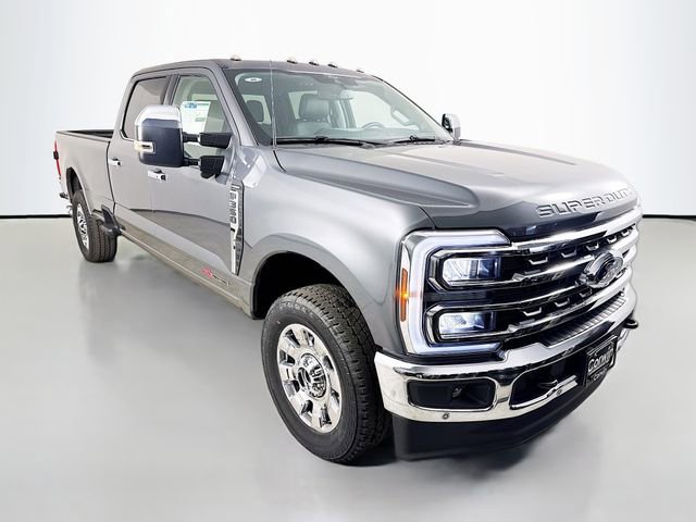 New 2026 Ford F350 Lariat w/ Lariat Ultimate Package
