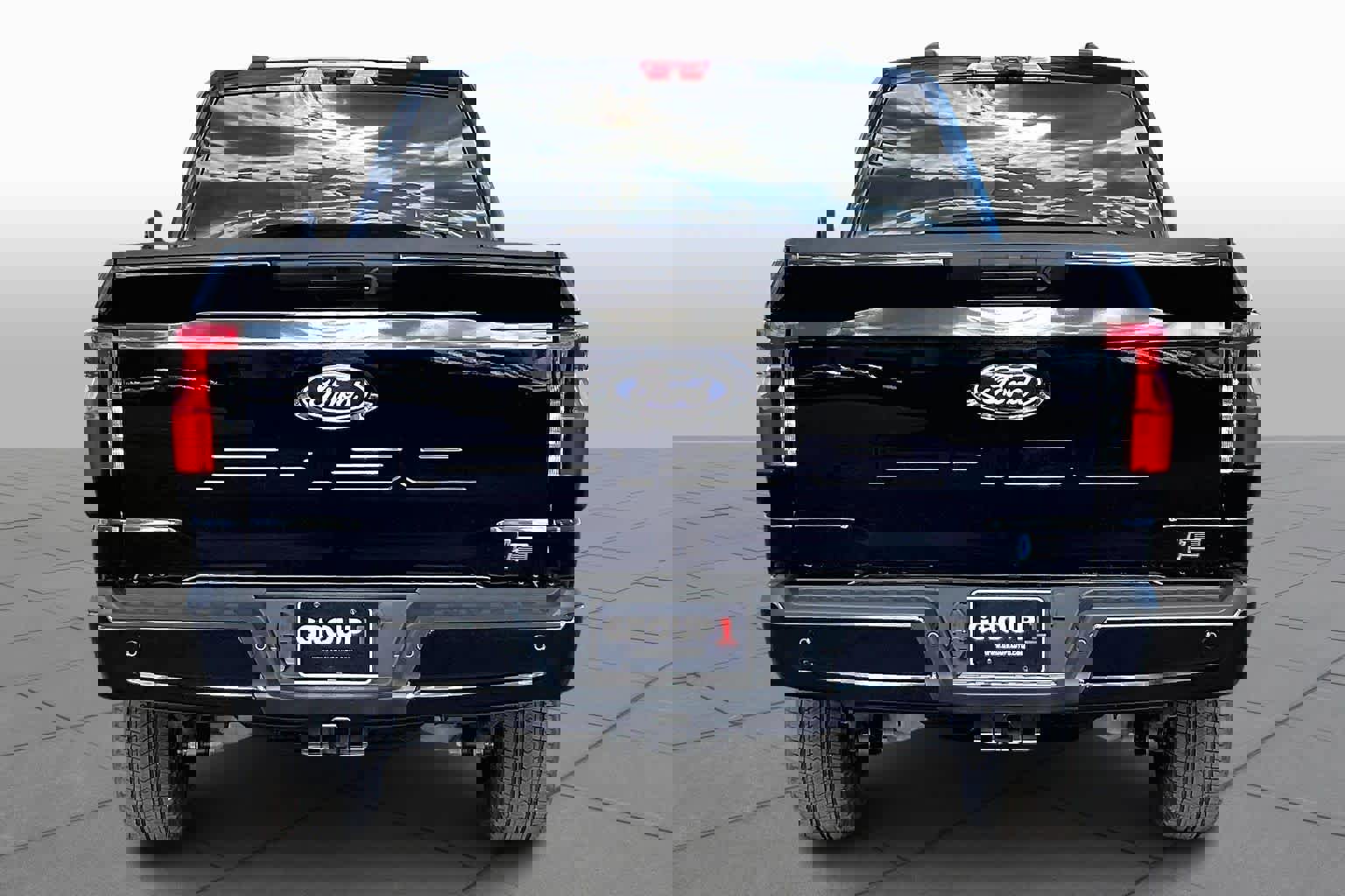 New 2025 Ford F150 Lightning XLT w/ Max Trailer Tow Package image 4