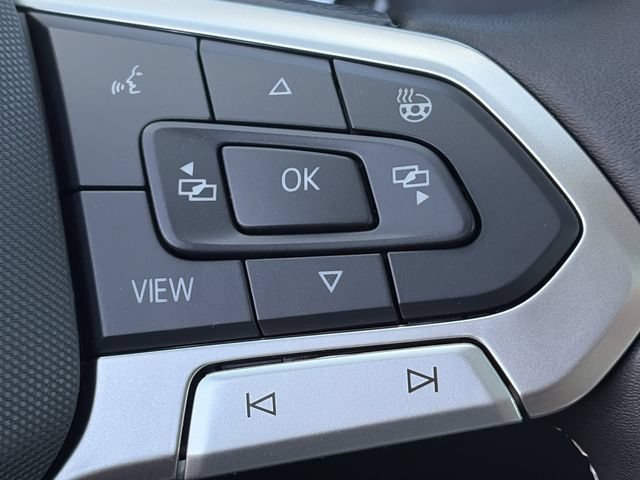 New 2026 Volkswagen Taos SE AWD/4WD image 21