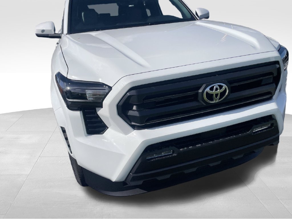 New 2026 Toyota Tacoma SR5 AWD/4WD image 13