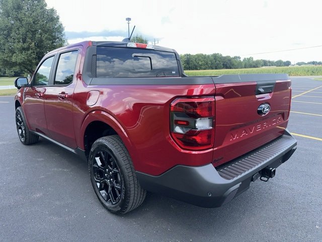 New 2025 Ford Maverick Lariat w/ Black Appearance Package image 4