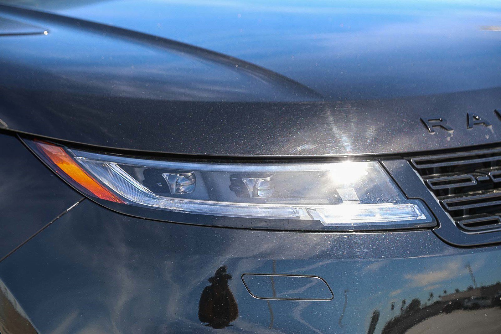 Used 2024 Land Rover Range Rover Sport Dynamic SE image 8