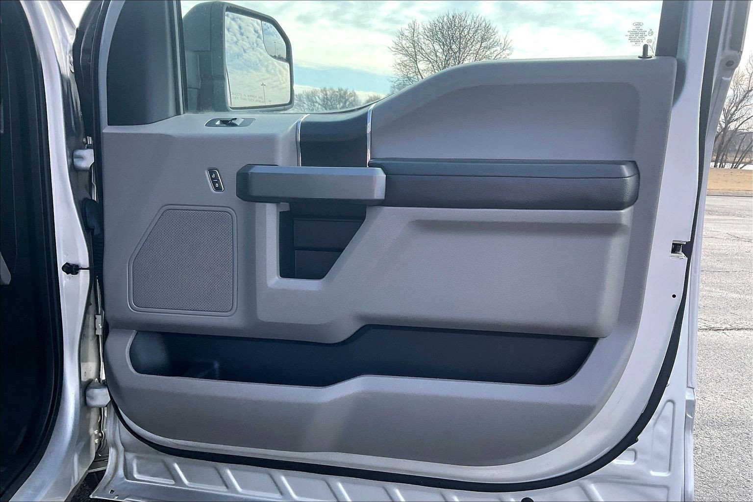 Used 2018 Ford F150 XLT image 19