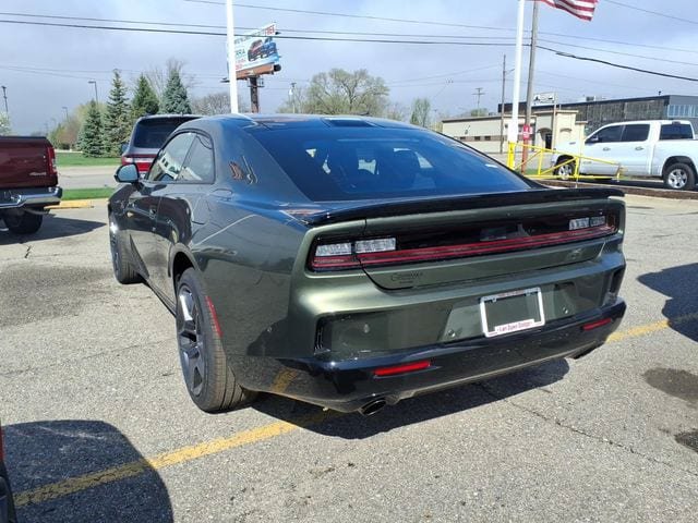 New 2026 Dodge Charger Scat Pack w/ Blacktop Package AWD/4WD image 7