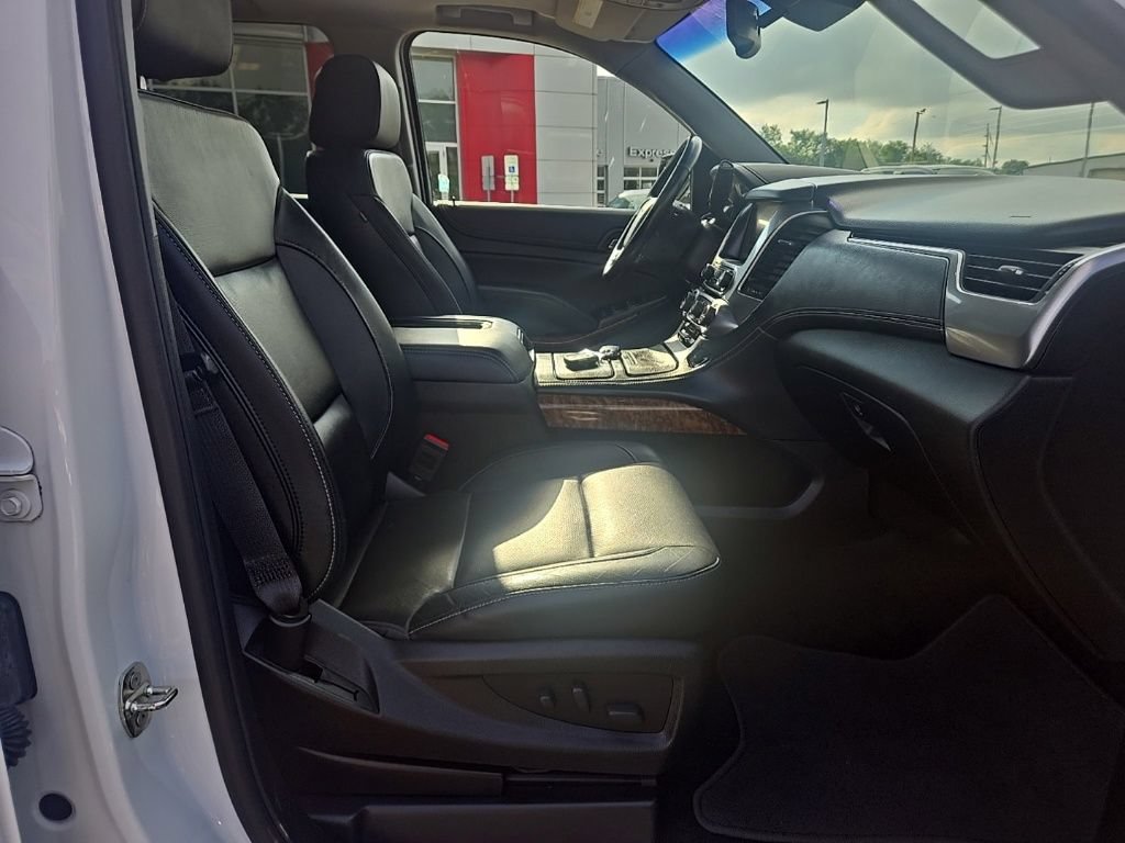 Used 2019 Chevrolet Tahoe Premier AWD/4WD image 27