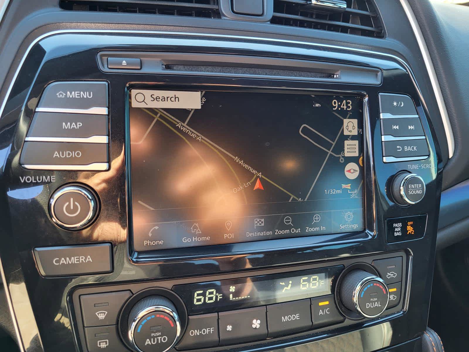 Used 2023 Nissan Maxima SR w/ Sport Mat Group image 22
