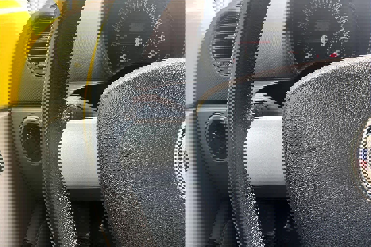 Used 2001 Volkswagen Beetle GLX FWD image 23