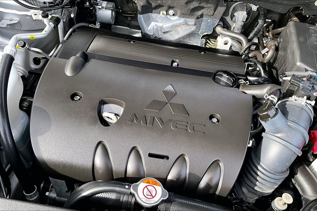 Used 2025 Mitsubishi Outlander Sport AWD image 32