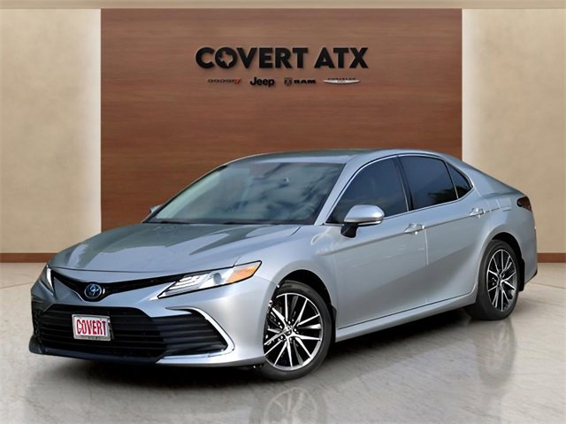 Used 2021 Toyota Camry XLE