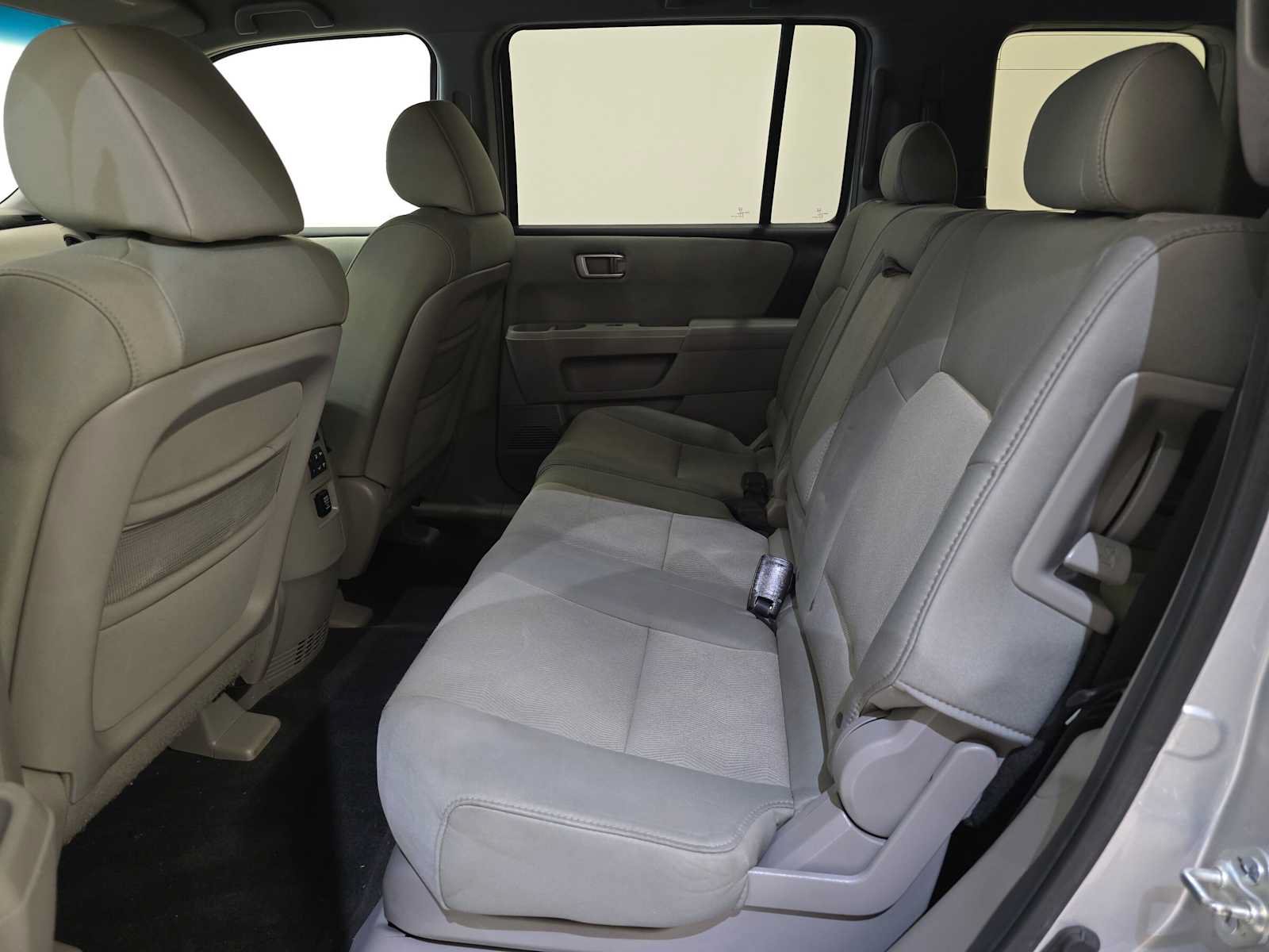 Used 2010 Honda Pilot LX image 21