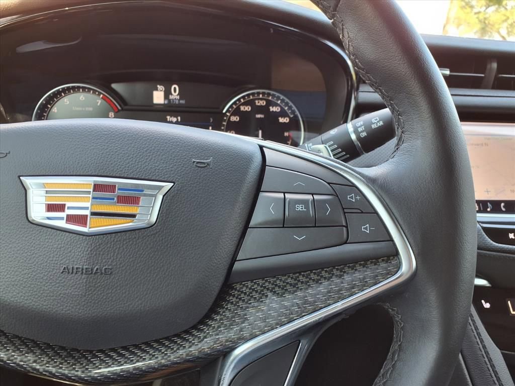 Certified 2023 Cadillac XT5 Sportv AWD/4WD image 28