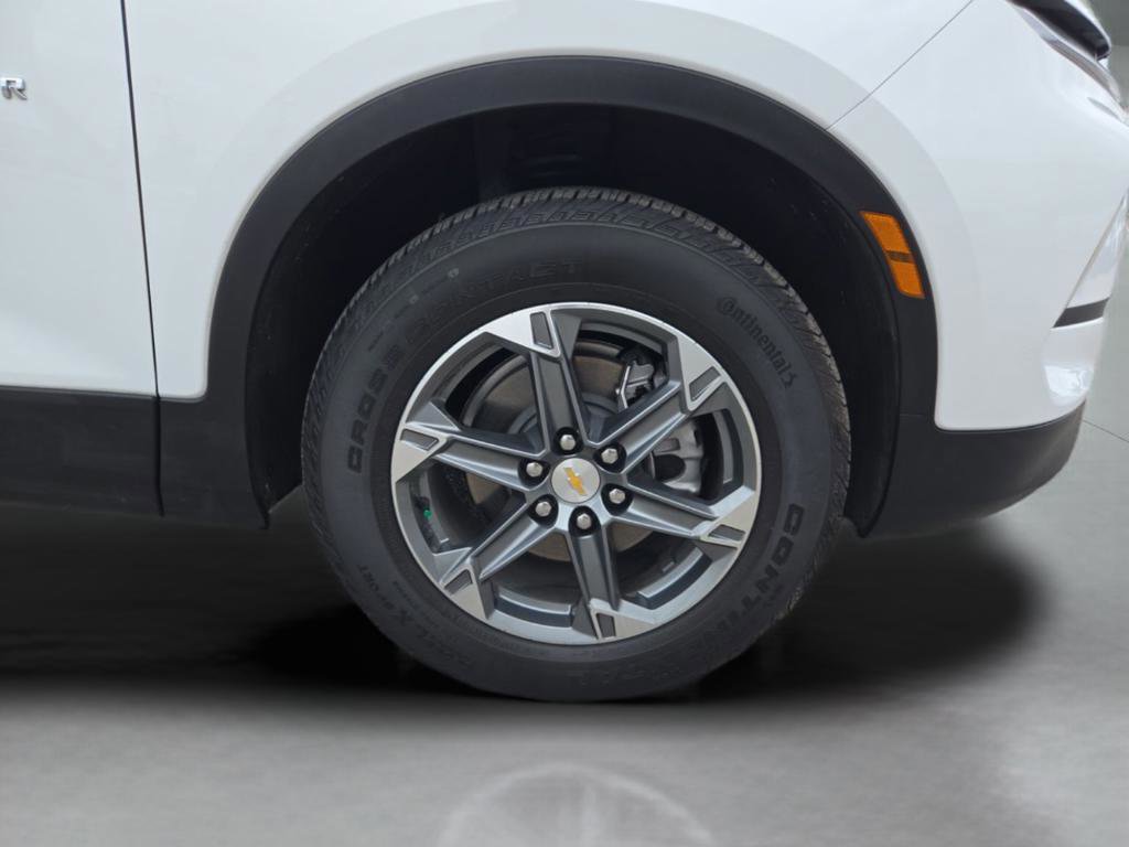 Used 2025 Chevrolet Blazer LT w/ LPO, Floor Liner Package FWD image 35