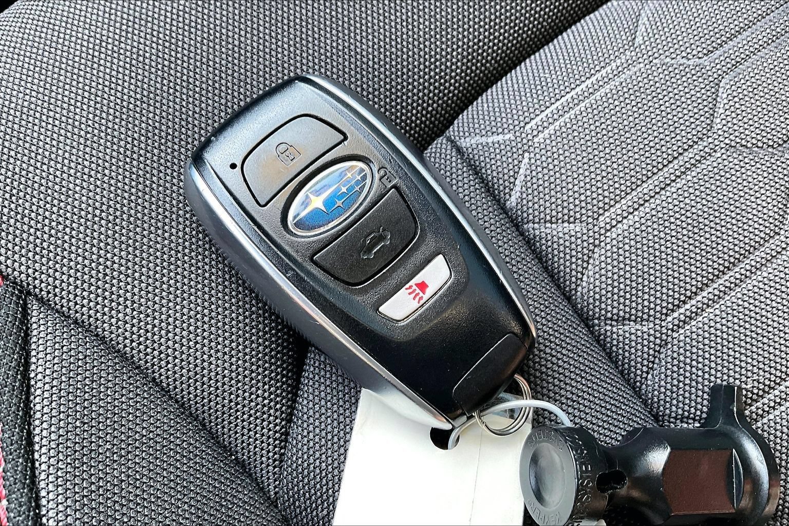 Certified 2024 Subaru Impreza 2.0i Sport AWD/4WD image 9