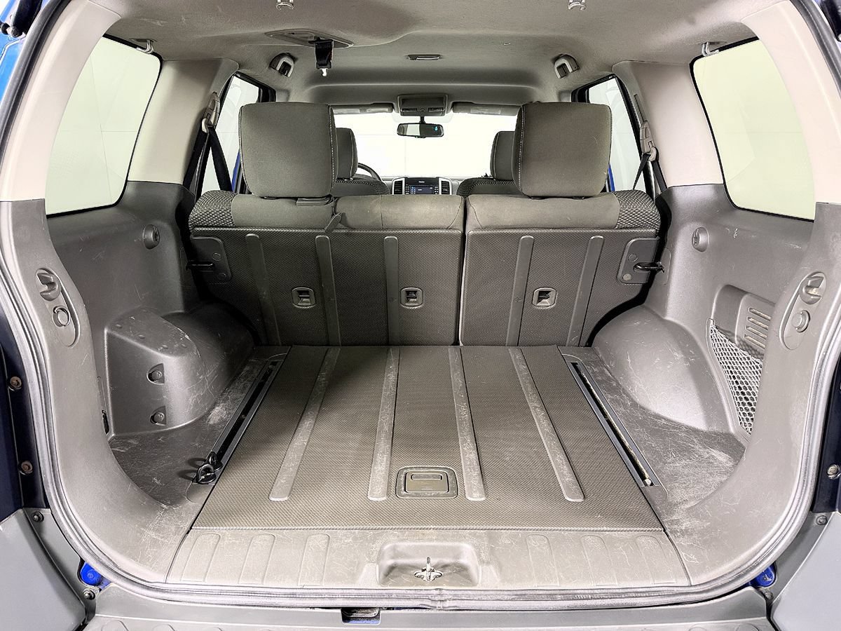 Used 2015 Nissan Xterra PRO-4X AWD/4WD image 14
