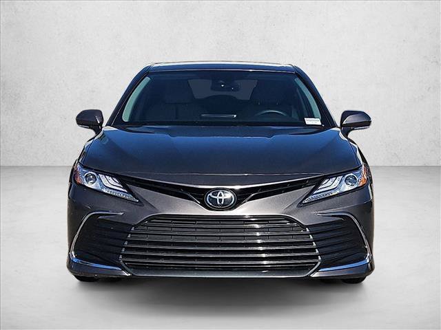 Used 2024 Toyota Camry XLE FWD image 2