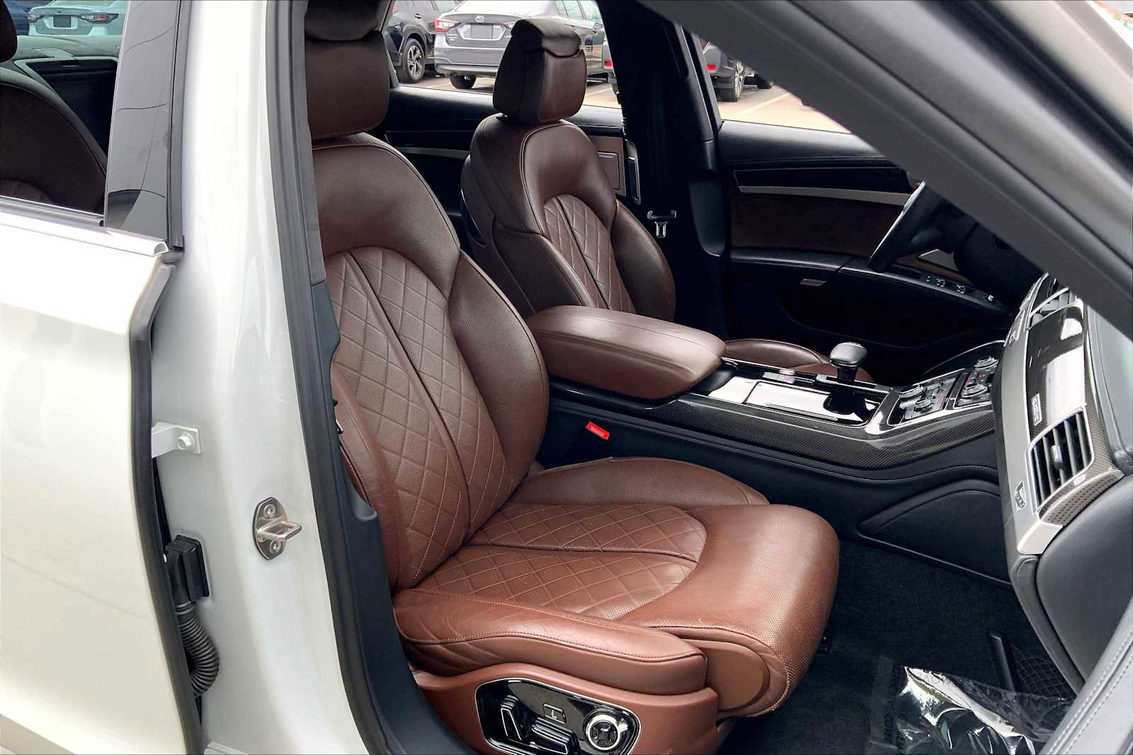 Used 2013 Audi S8 w/ Full Leather Pkg image 8