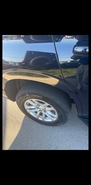 Used 2023 Chevrolet Tahoe LT w/ Luxury Package AWD/4WD image 16