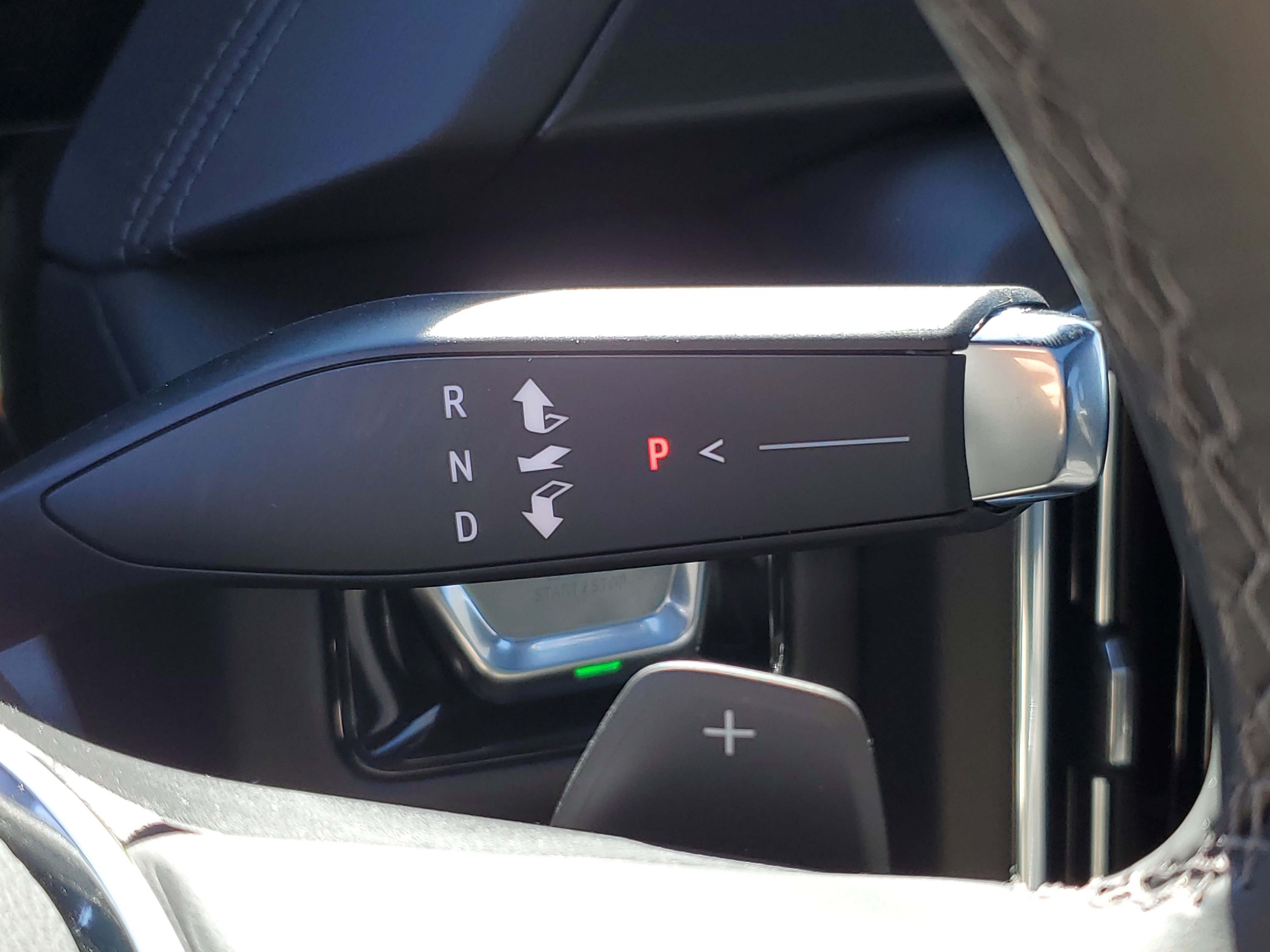 New 2025 GMC Yukon XL Denali w/ Sun & Power Step Package image 16