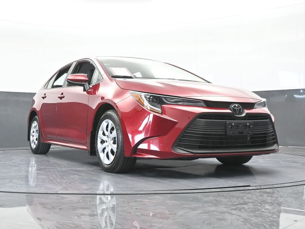 Used 2024 Toyota Corolla LE FWD image 57