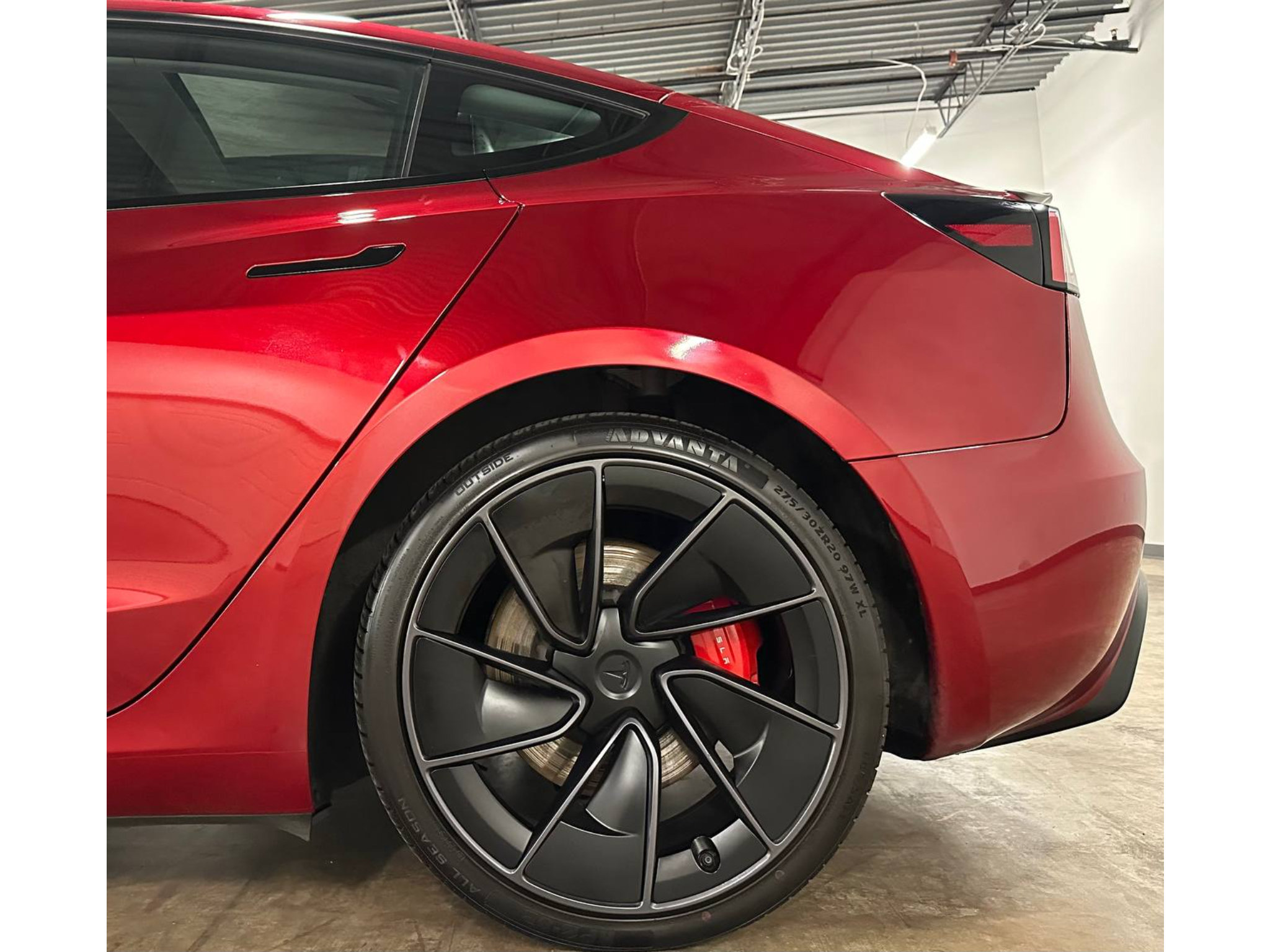 Used 2025 Tesla Model 3 Performance AWD/4WD image 10