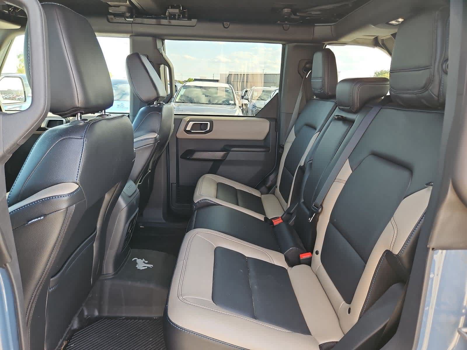Used 2024 Ford Bronco Wildtrak AWD/4WD image 18