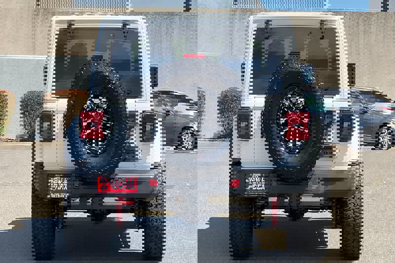 Used 2025 Jeep Wrangler Rubicon w/ Xtreme 35 Tire Package image 8