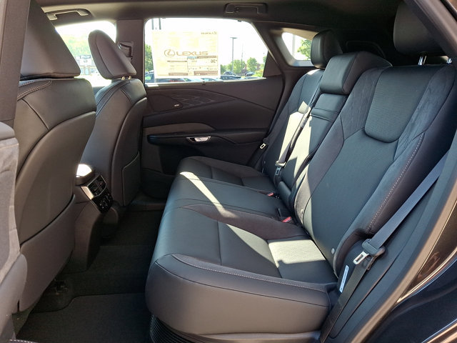 New 2026 Lexus RX 350 AWD/4WD image 8