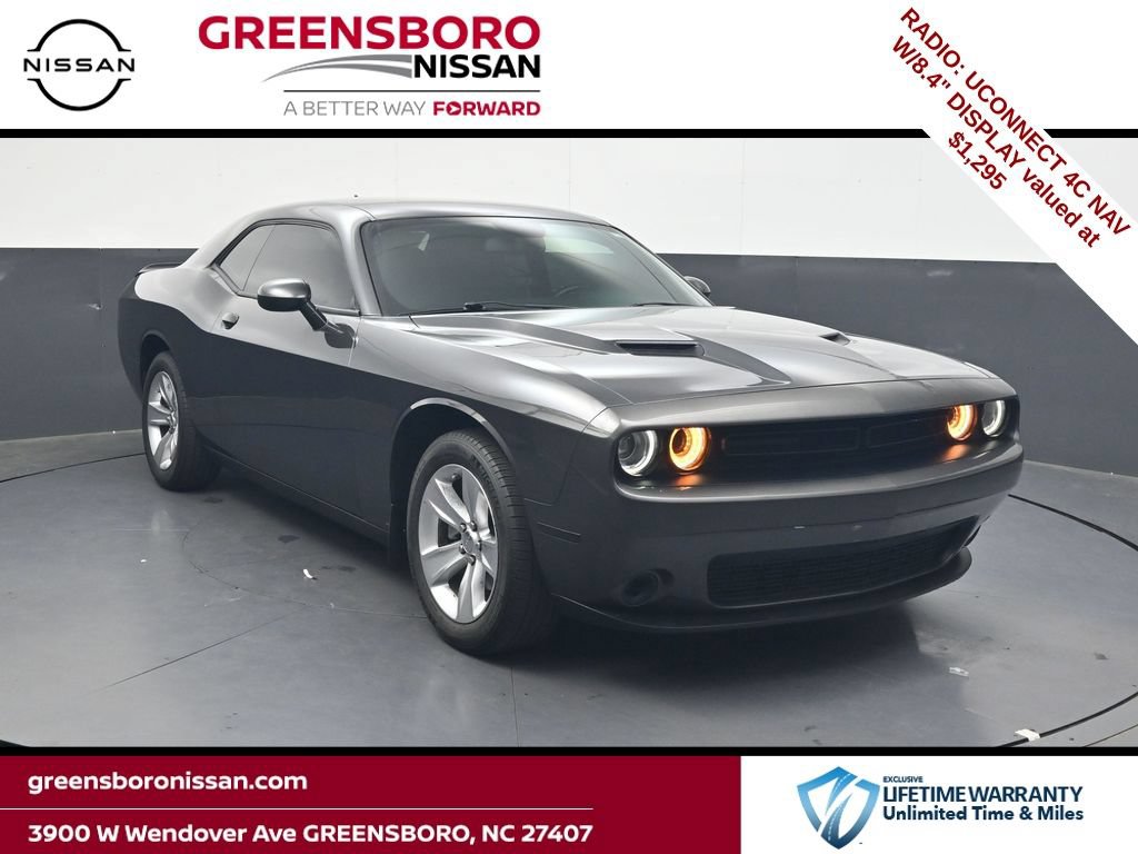 Used 2023 Dodge Challenger SXT RWD image 1