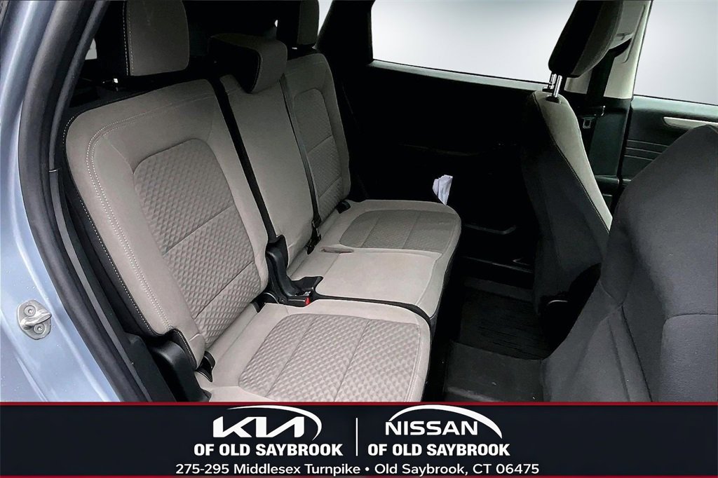 Used 2022 Ford Escape SE image 24