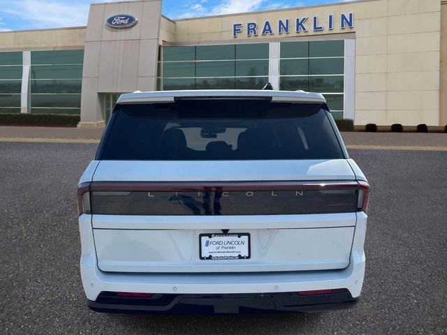 New 2026 Lincoln Navigator L Black Label image 6