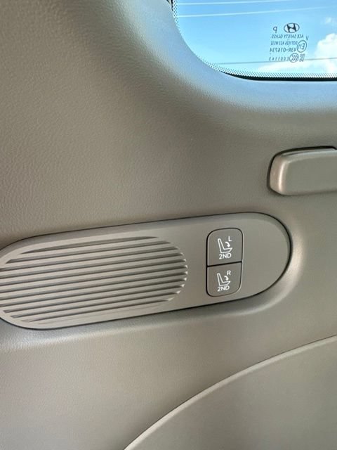 New 2027 Hyundai Palisade SEL Premium FWD image 18