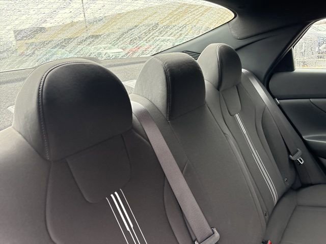 Certified 2025 Hyundai Elantra SEL image 26