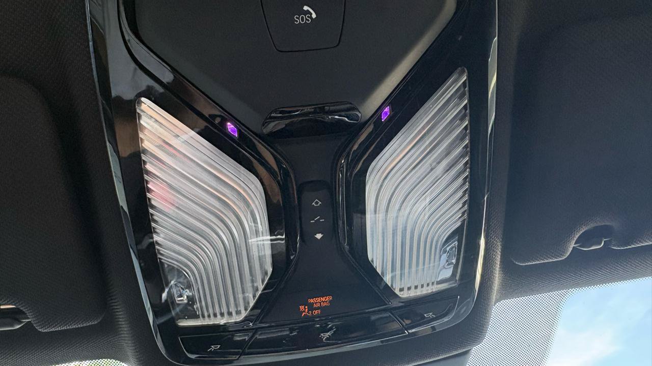 Used 2018 BMW 540i RWD image 30