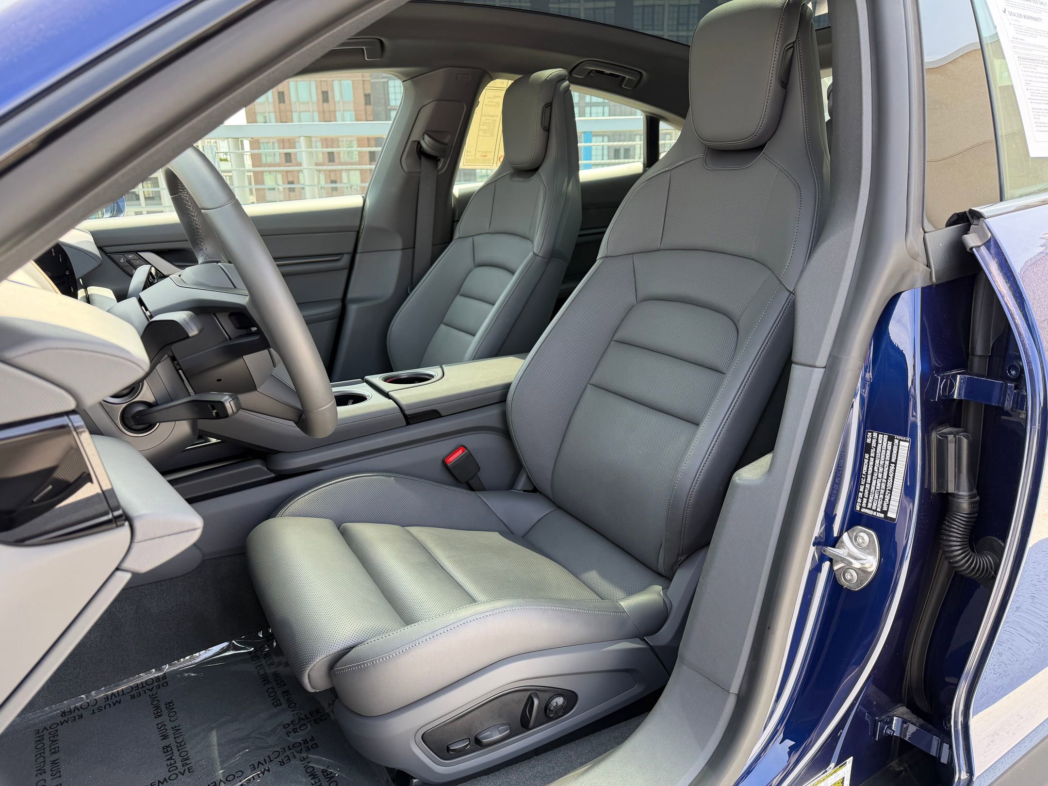 Certified 2025 Porsche Taycan 4S image 5