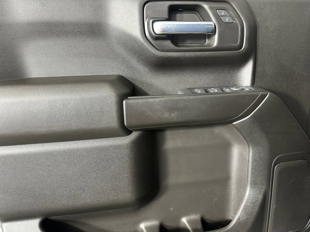 Used 2021 Chevrolet Silverado 1500 Custom AWD/4WD image 23