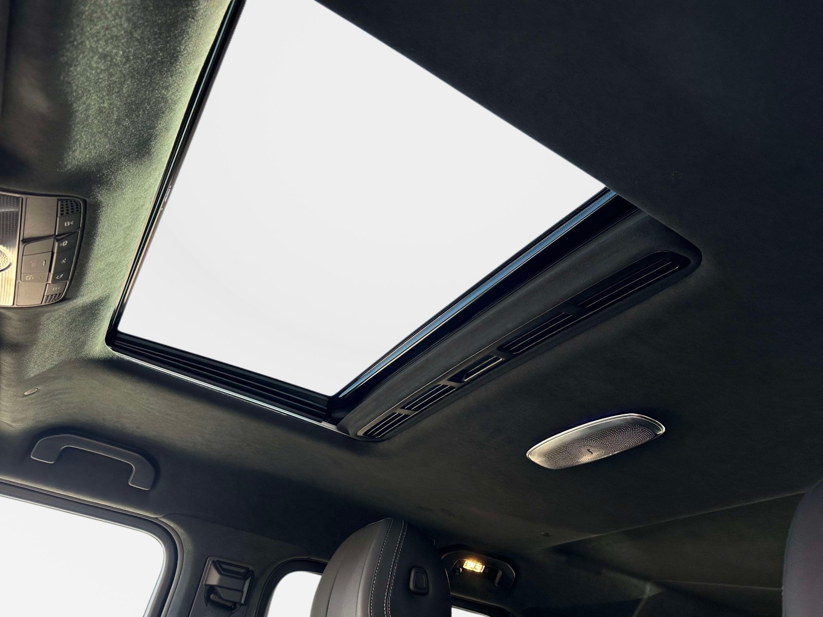 Certified 2025 Mercedes-Benz G 63 AMG 4MATIC image 24