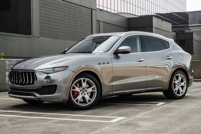Used 2017 Maserati Levante S AWD/4WD image 38