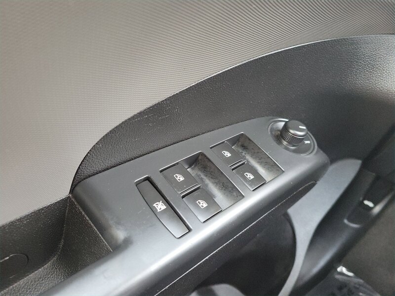 Used 2016 Chevrolet Sonic LT FWD image 26