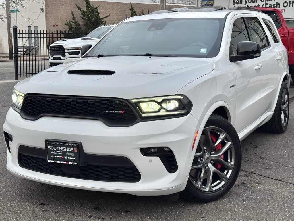 Certified 2023 Dodge Durango R/T image 3