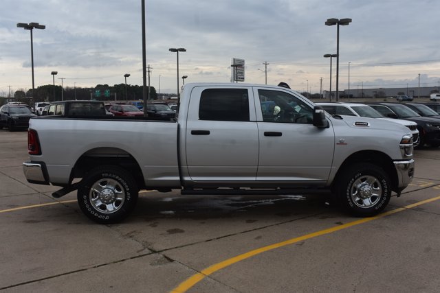 New 2026 RAM 2500 Tradesman AWD/4WD image 4