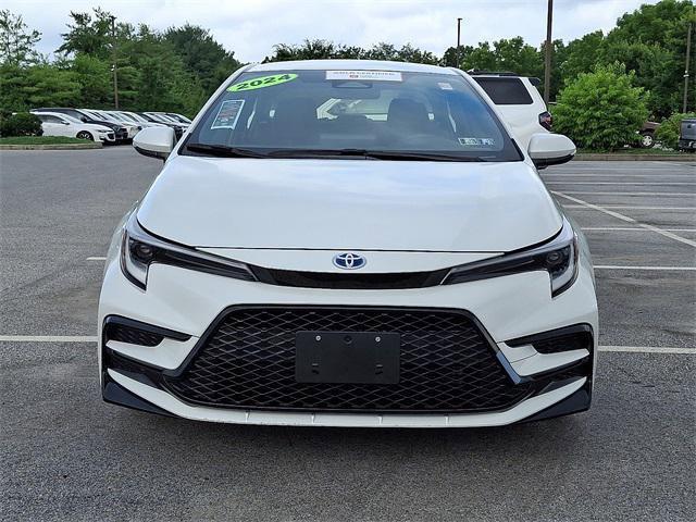Certified 2024 Toyota Corolla SE w/ Convenience Package FWD image 2