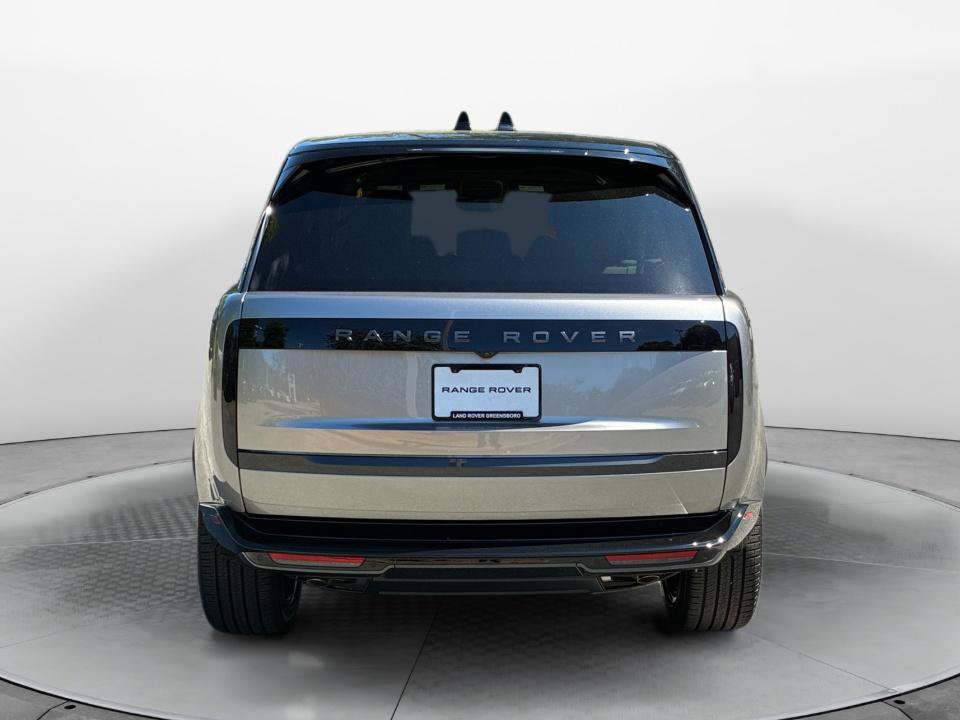 New 2027 Land Rover Range Rover Long Wheelbase SE AWD/4WD image 6