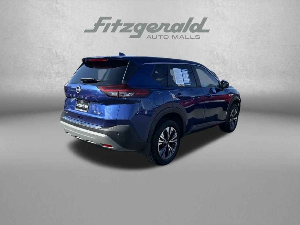 Used 2023 Nissan Rogue SV image 7