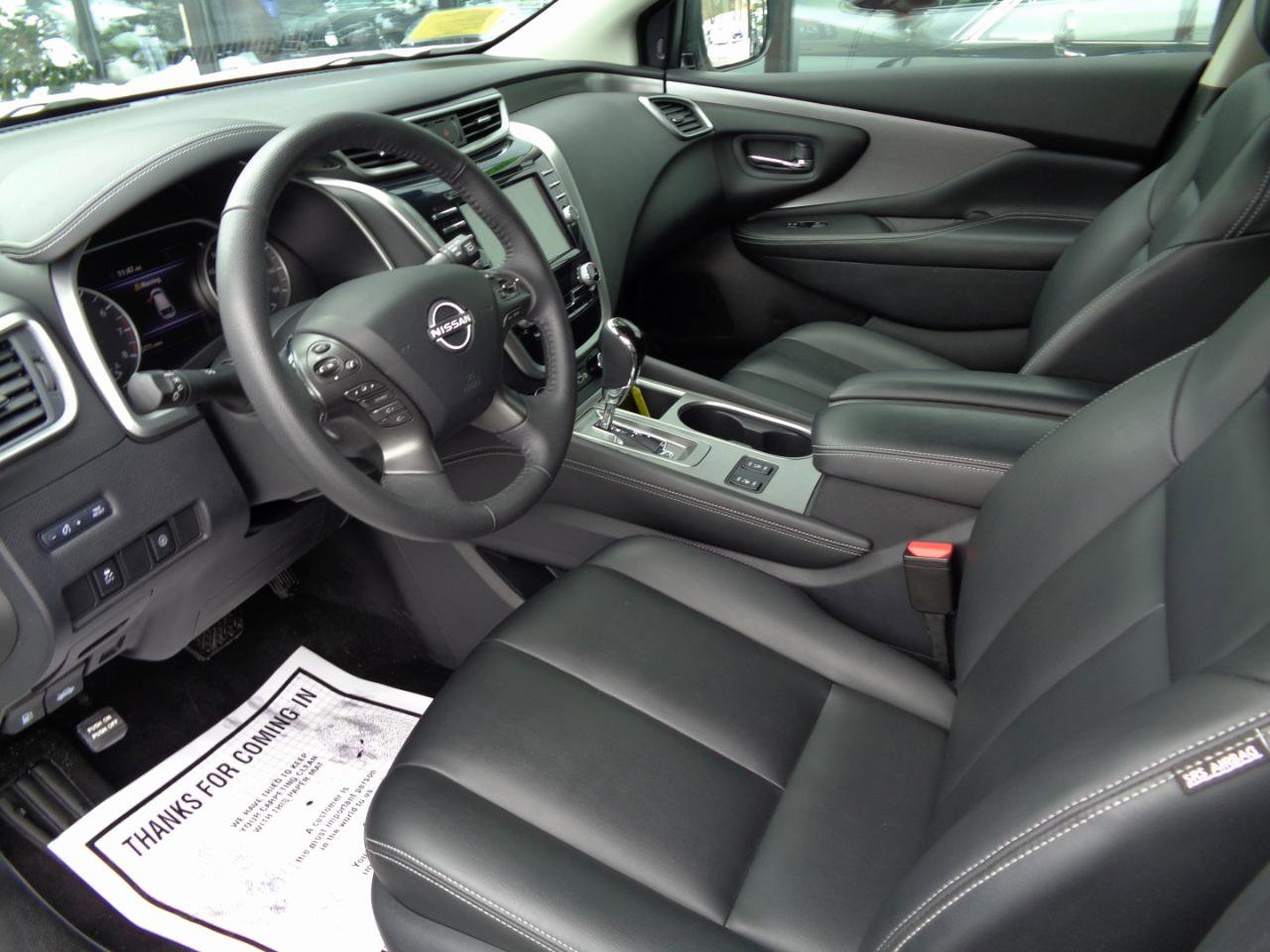 Used 2023 Nissan Murano SV w/ SV Midnight Edition Package image 10