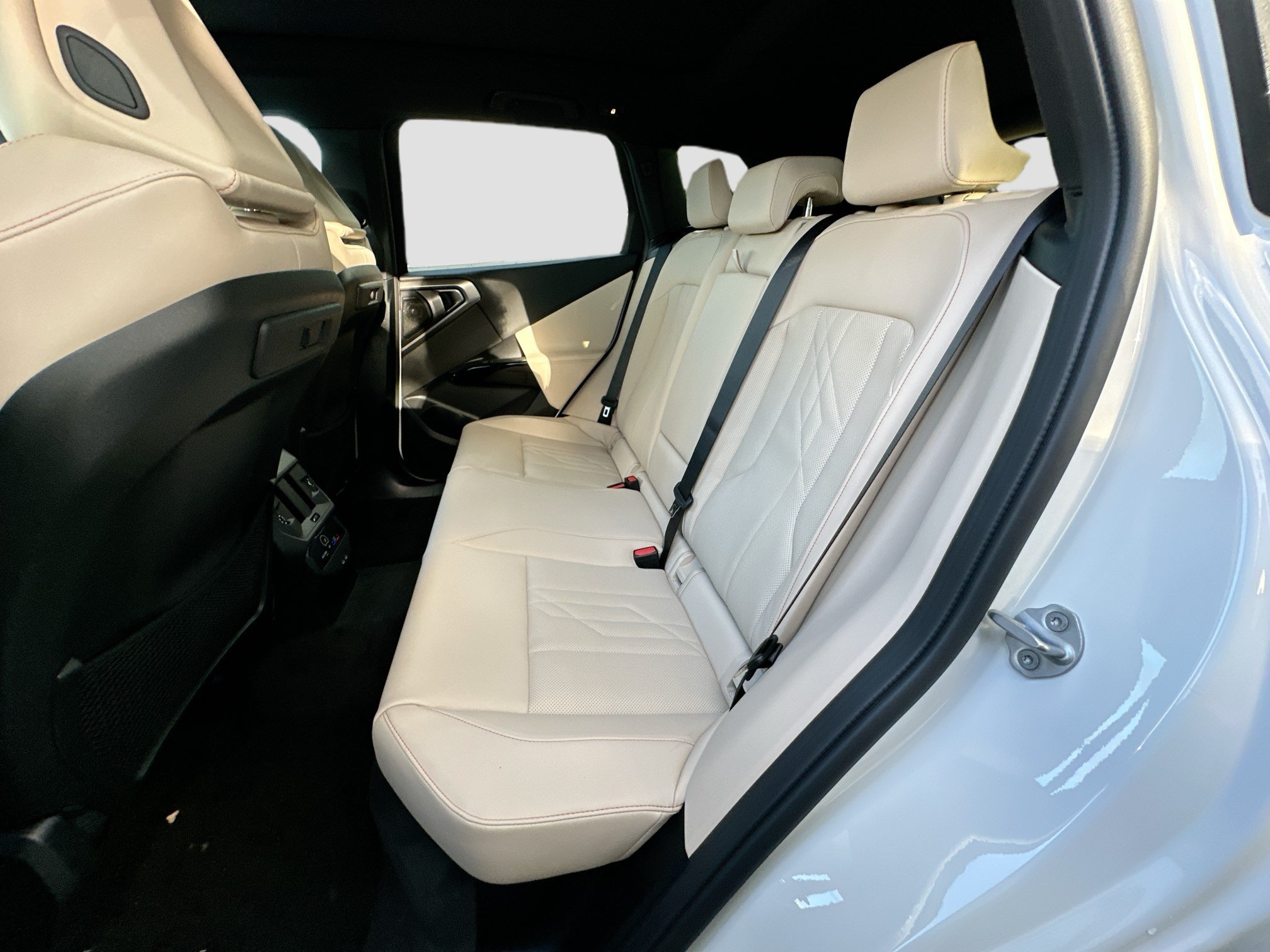 New 2026 BMW X3 xDrive30i w/ Premium Package AWD/4WD image 19