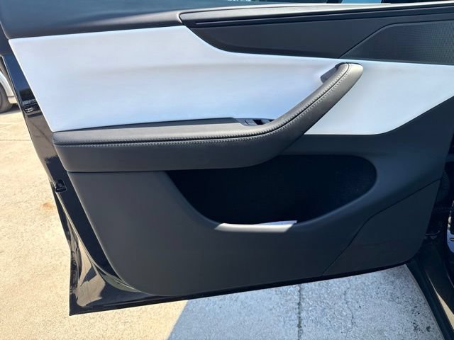 Used 2026 Tesla Model Y Performance AWD/4WD image 9