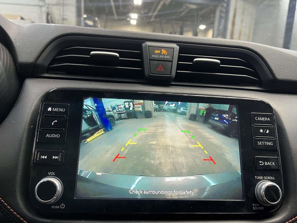 Certified 2023 Nissan Versa SR w/ Trunk Package image 19